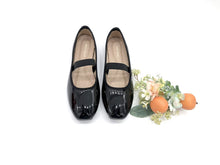 Load image into Gallery viewer, Ladies Mary Jane Flat Shoe (35920L)
