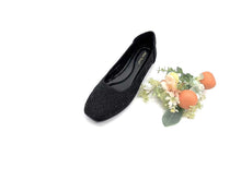 Load image into Gallery viewer, Ladies Slip-On Flat Shoe (35918L)