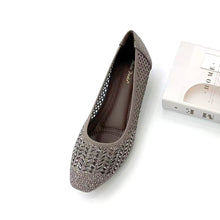 Load image into Gallery viewer, Ladies Formal Slip-On Wedges (35982L)