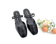 Load image into Gallery viewer, Ladies Slip-On Heels 36049L - Sleek Design for Easy Wear &amp; Versatile for Multiple Events