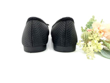 Load image into Gallery viewer, Ladies Ballet Flats In Black Covered Shoe With Ribbon (36157L)