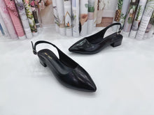 Load image into Gallery viewer, Ladies Pointed Toe Heels Buckle Design (N136)