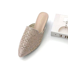 Load image into Gallery viewer, Ladies Slip-On Pointed Toe Heels (35984L)