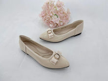 Load image into Gallery viewer, Ladies Flats Shoes Covered Toe Ribbon Design Slip-On (35536L)