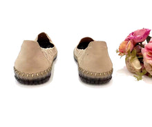 Load image into Gallery viewer, Ladies Flat Covered Shoe 36031L - Elegant &amp; Practical Design for Casual &amp; Office Wear Comfortable &amp; Versatile