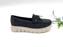 Load image into Gallery viewer, Ladies Slip-On Loafer Flats With Ribbon (36096L)