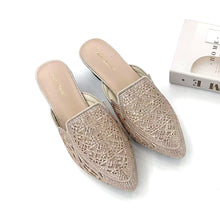 Load image into Gallery viewer, Ladies Slip-On Pointed Toe Heels (35984L)