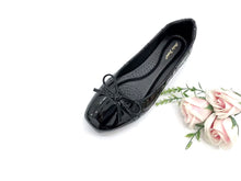 Load image into Gallery viewer, Women's Ballet Flats Bow Detail Patent Leather Flat Shoes (36009L)