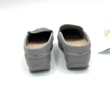 Load image into Gallery viewer, Ladies Slip-On Half-Covered Wedges Shoe (36099L)