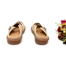 Load image into Gallery viewer, Ladies Slip-On Half-Covered Shoe (36025L)