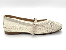 Load image into Gallery viewer, Ladies Flats Covered Shoes (36021L)