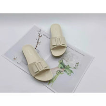 Load image into Gallery viewer, Ladies Flat Sandals Slip-On Shoes (N144)