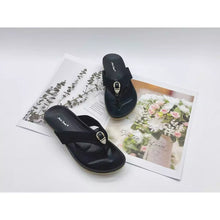 Load image into Gallery viewer, Ladies Flat Sandals Slip-On Shoes (N145)