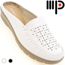 Load image into Gallery viewer, Moda Paolo Women Slip-On in 2 Colours (34604T)