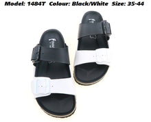 Load image into Gallery viewer, Moda Paolo Unisex Slippers in Black/White Colour (1484T)