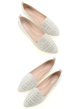 Load image into Gallery viewer, Moda Paolo Women Flats in 2 Colours (34791T)