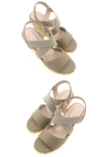 Load image into Gallery viewer, Moda Paolo Women Wedges In 2 Colours (34882T)